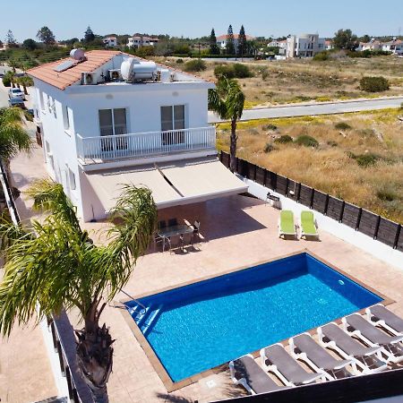 Nissi Villa Ourania Aya Napa Dış mekan fotoğraf