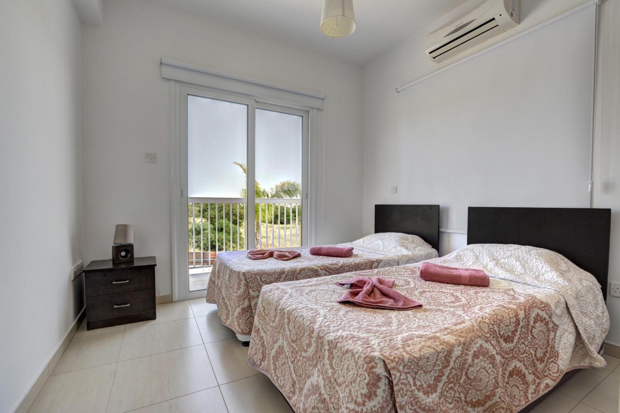 Nissi Villa Ourania Aya Napa Dış mekan fotoğraf